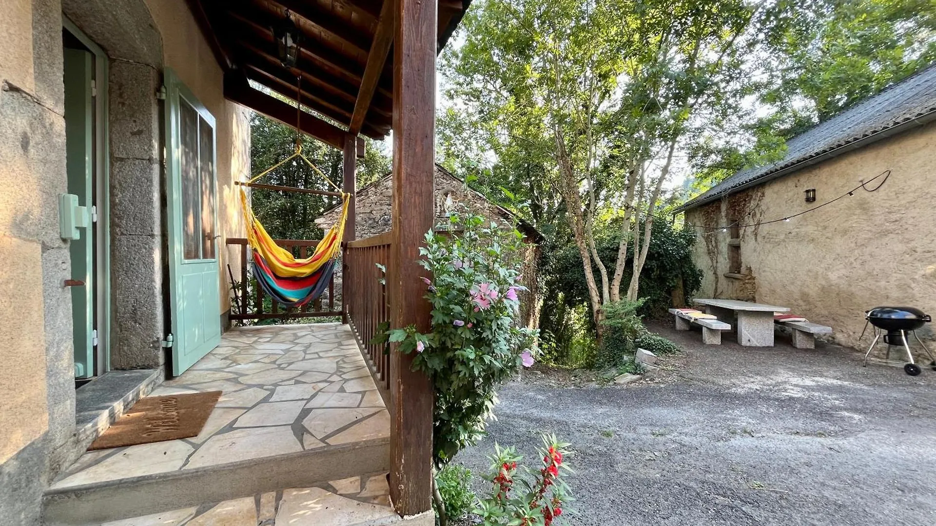 Parenthese En Foret - Lodge Baliveau Le Bez